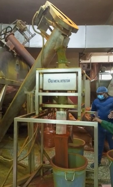 Gravity Feed Metal Detector (Spices / Cereals / Pulses)